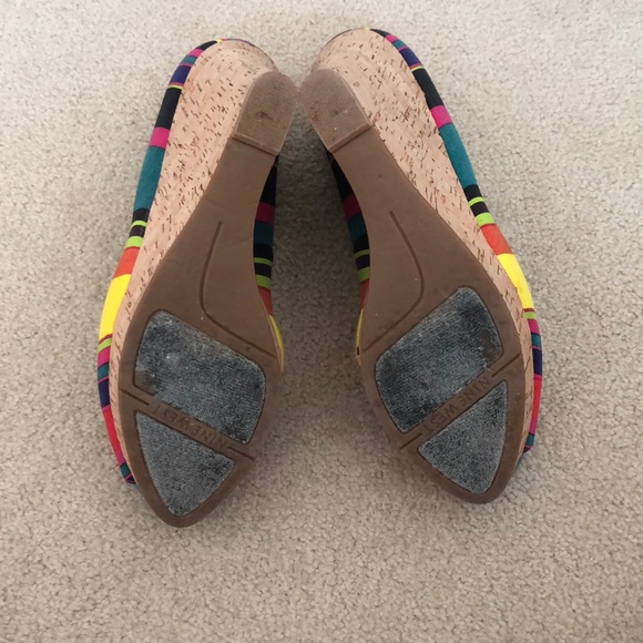 Nine West rainbow stripe cork wedge - Picture 4 of 7
